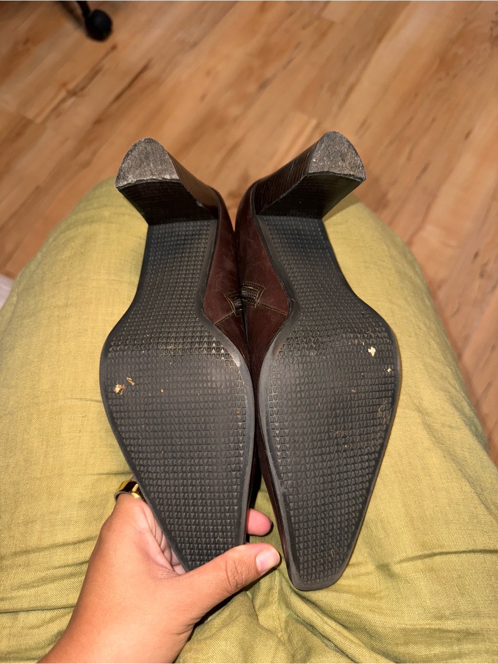 Leather chocolate brown boots - Picture 4 of 5